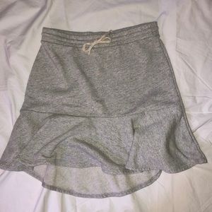 Cozy Anthropologie sweatshirt material skirt sz M